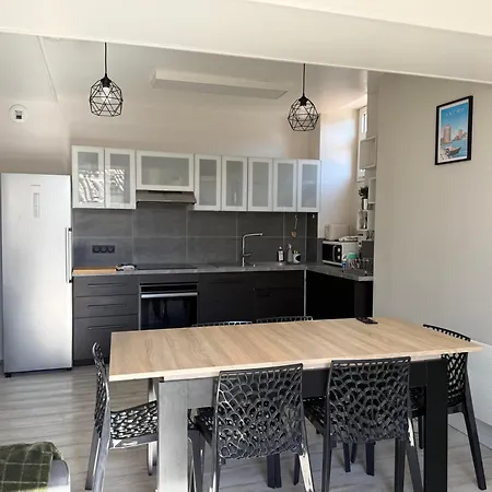 Apartman Coeur Historique, Vieux-port, 8 Pers, Wifi